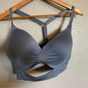 Victoria’s Secret uplift no wire bra, size 38DD